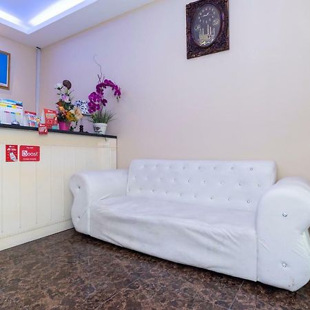 Oyo 1228 R & R Motel Johor Bahru Eksteriør bilde