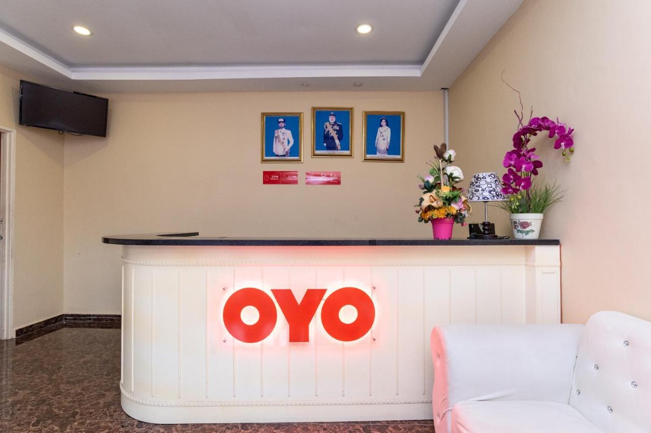 Oyo 1228 R & R Motel Johor Bahru Eksteriør bilde