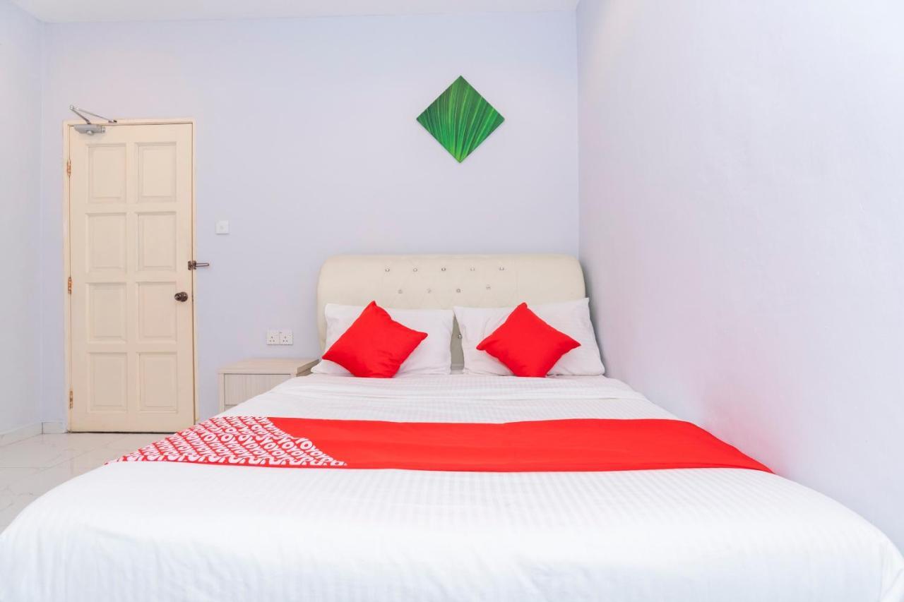 Oyo 1228 R & R Motel Johor Bahru Eksteriør bilde
