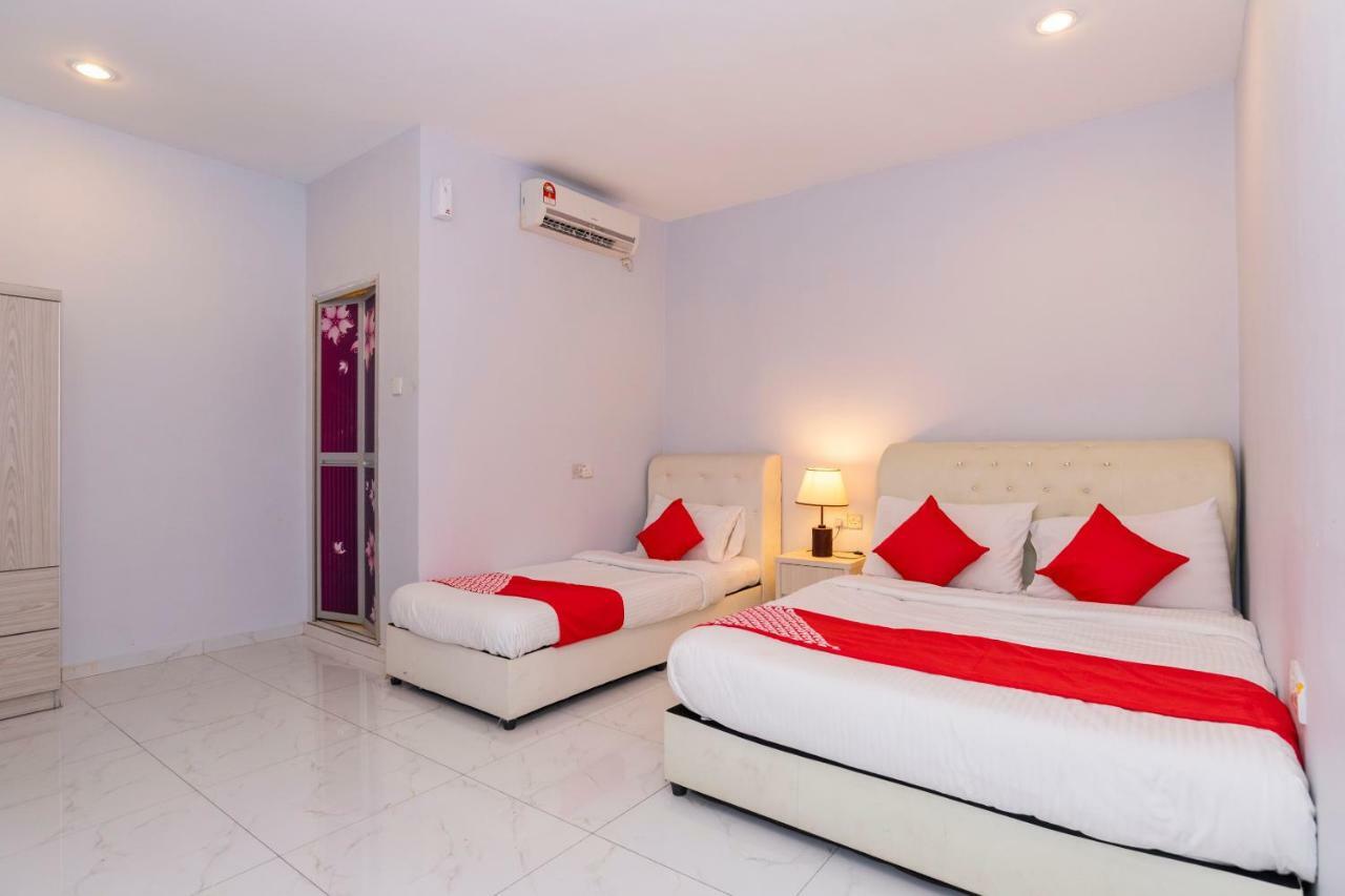 Oyo 1228 R & R Motel Johor Bahru Eksteriør bilde
