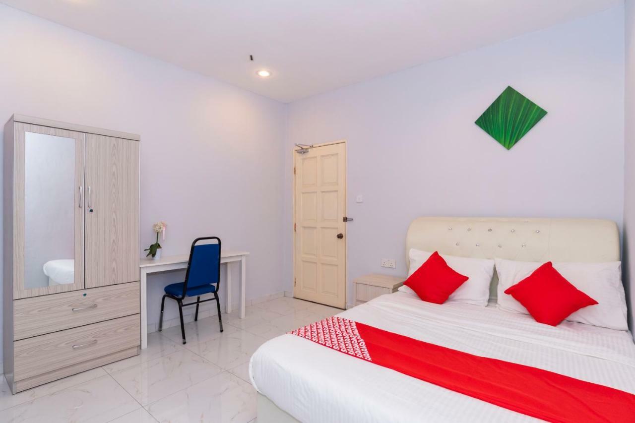 Oyo 1228 R & R Motel Johor Bahru Eksteriør bilde
