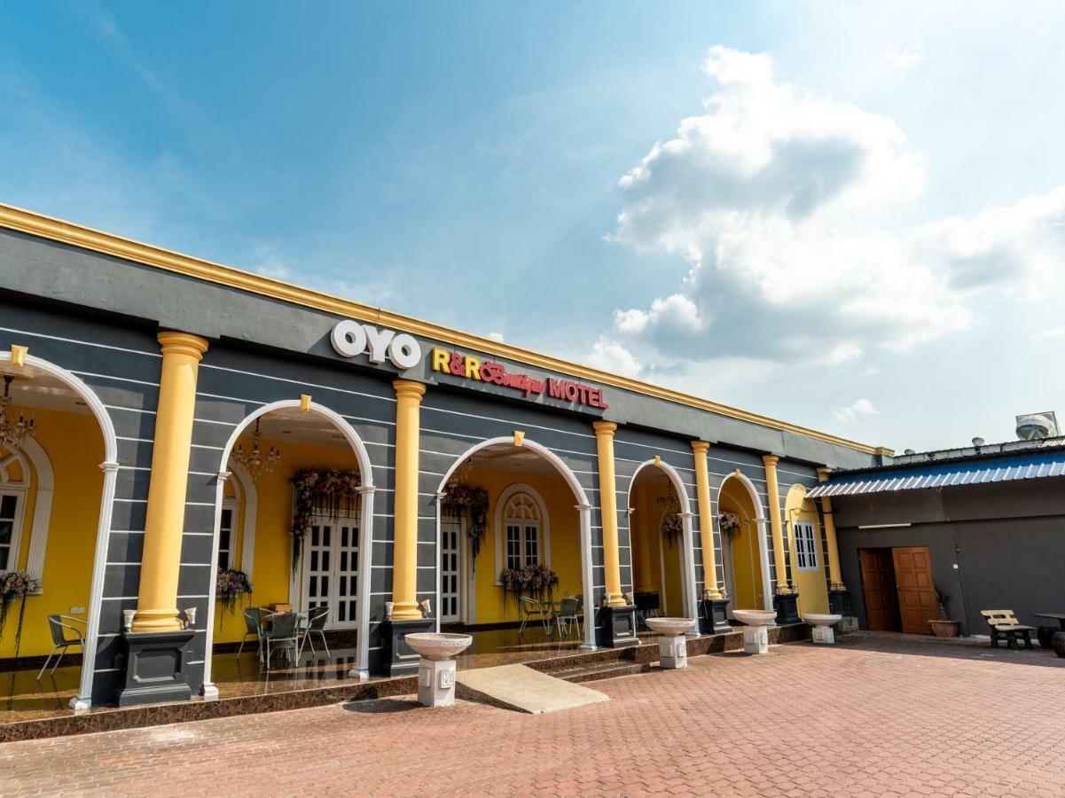 Oyo 1228 R & R Motel Johor Bahru Eksteriør bilde