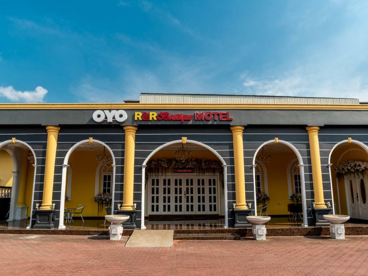 Oyo 1228 R & R Motel Johor Bahru Eksteriør bilde
